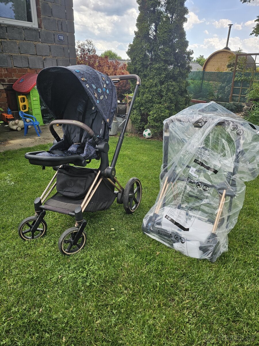 Cybex e-priam