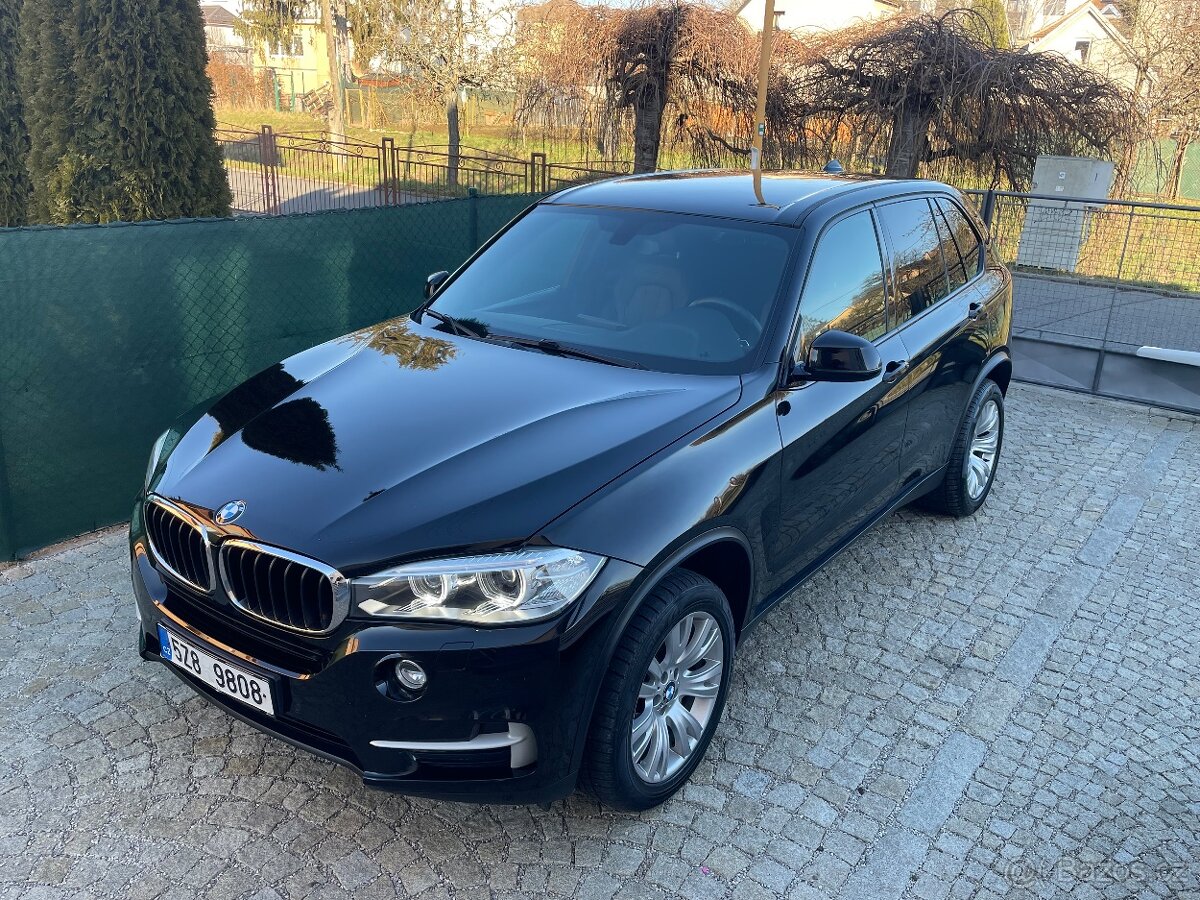 BMW X5 30d m-paket , krásný stav