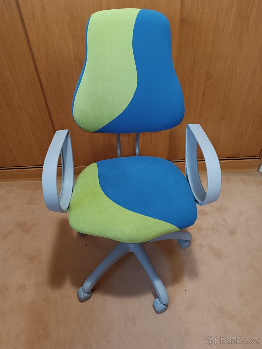 Dětská rostoucí židle