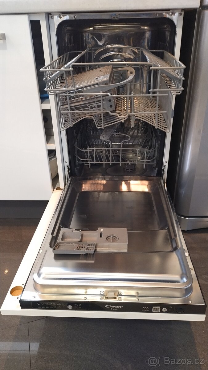 Vestavná myčka Candy 45cm