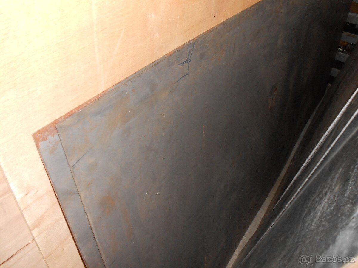 plechy 2400x1060x2mm