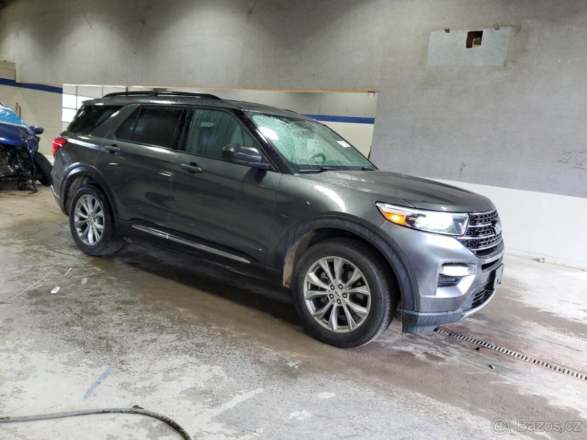 Ford Explorer XLT 2020