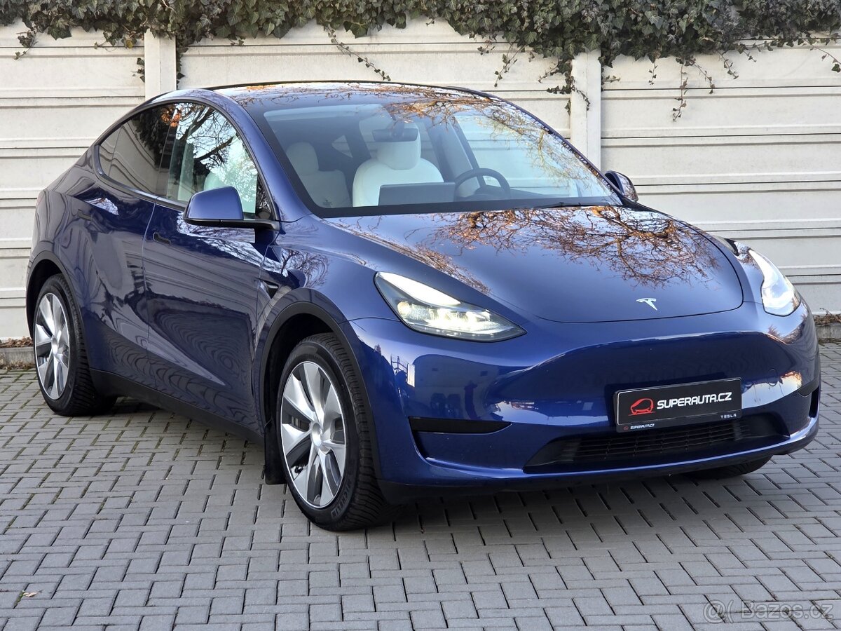 Tesla Model Y Standard Range / koupeno v ČR / SOH 96% / Tová