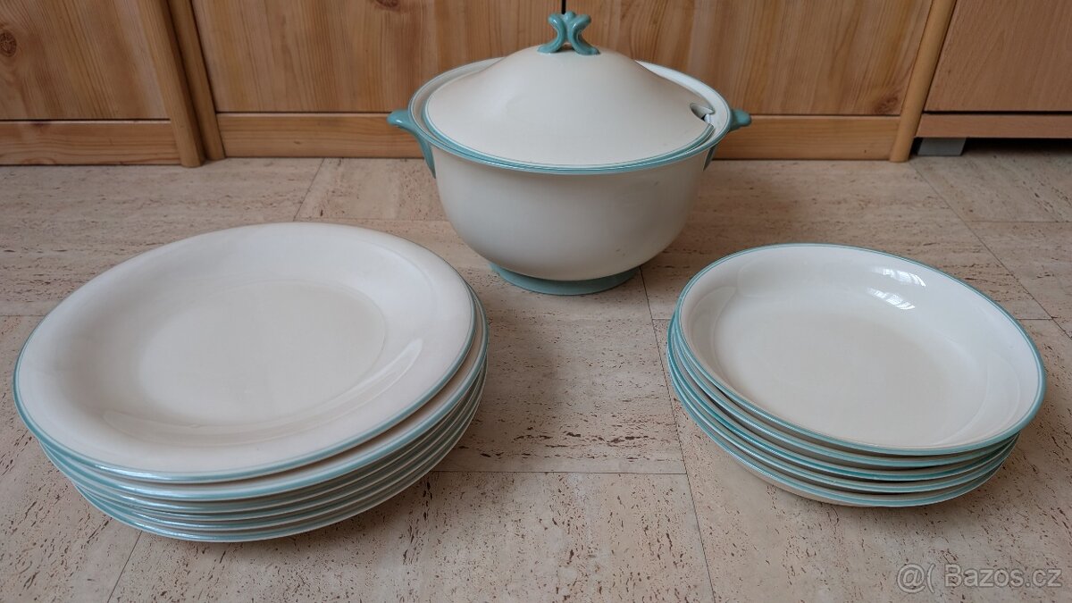 jídelní servis starožitný