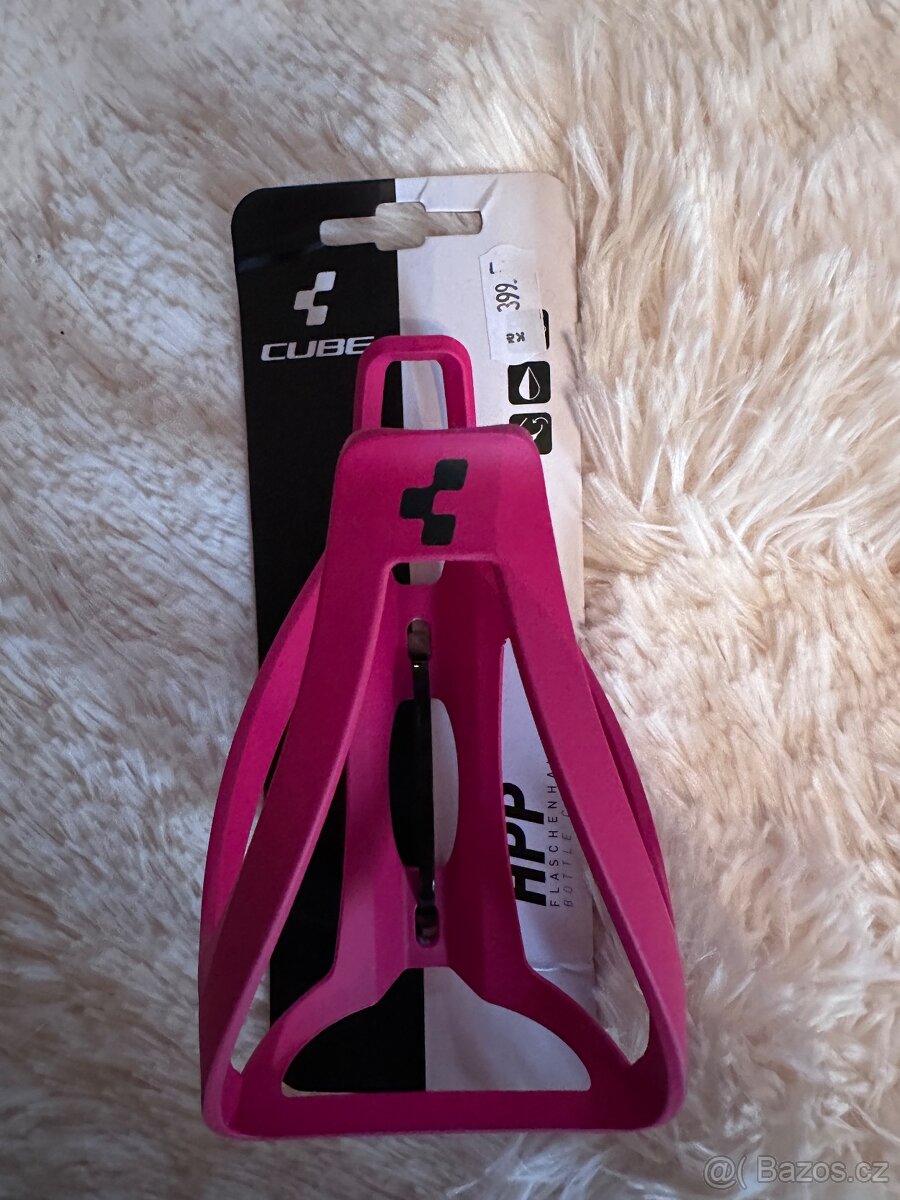 Držák na lahev Cube