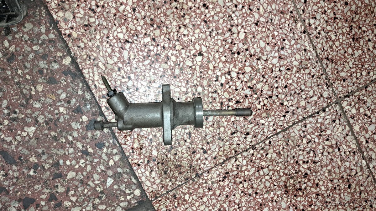 Spojkové Válečky bmw e46 320d