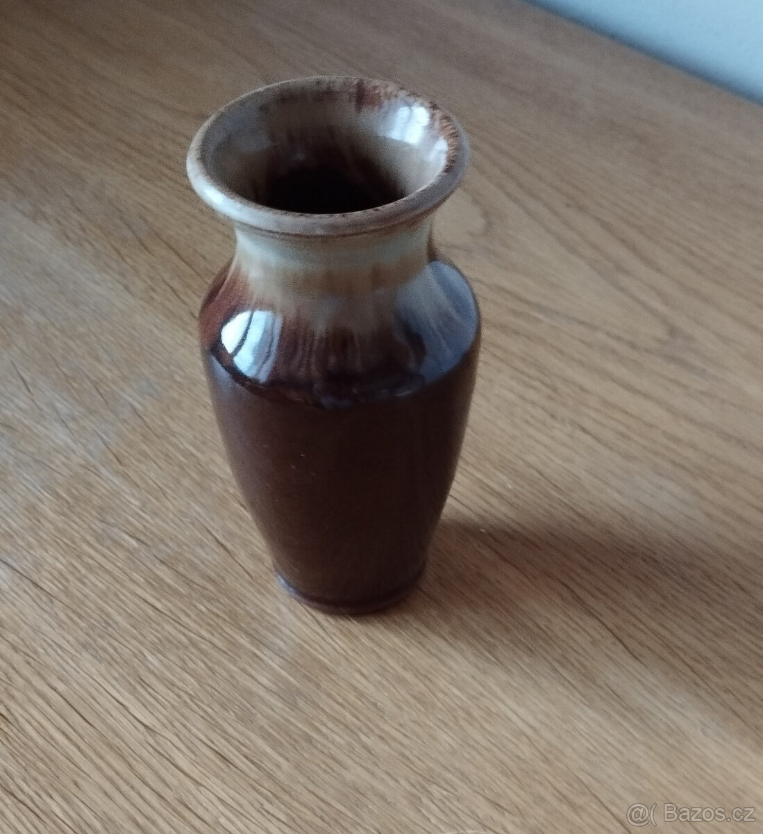 keramická vázička