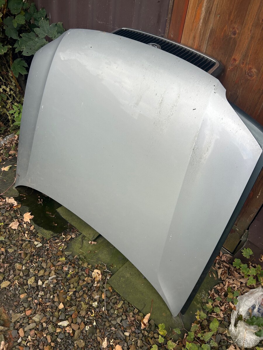 Vw passat b5.5 kapota