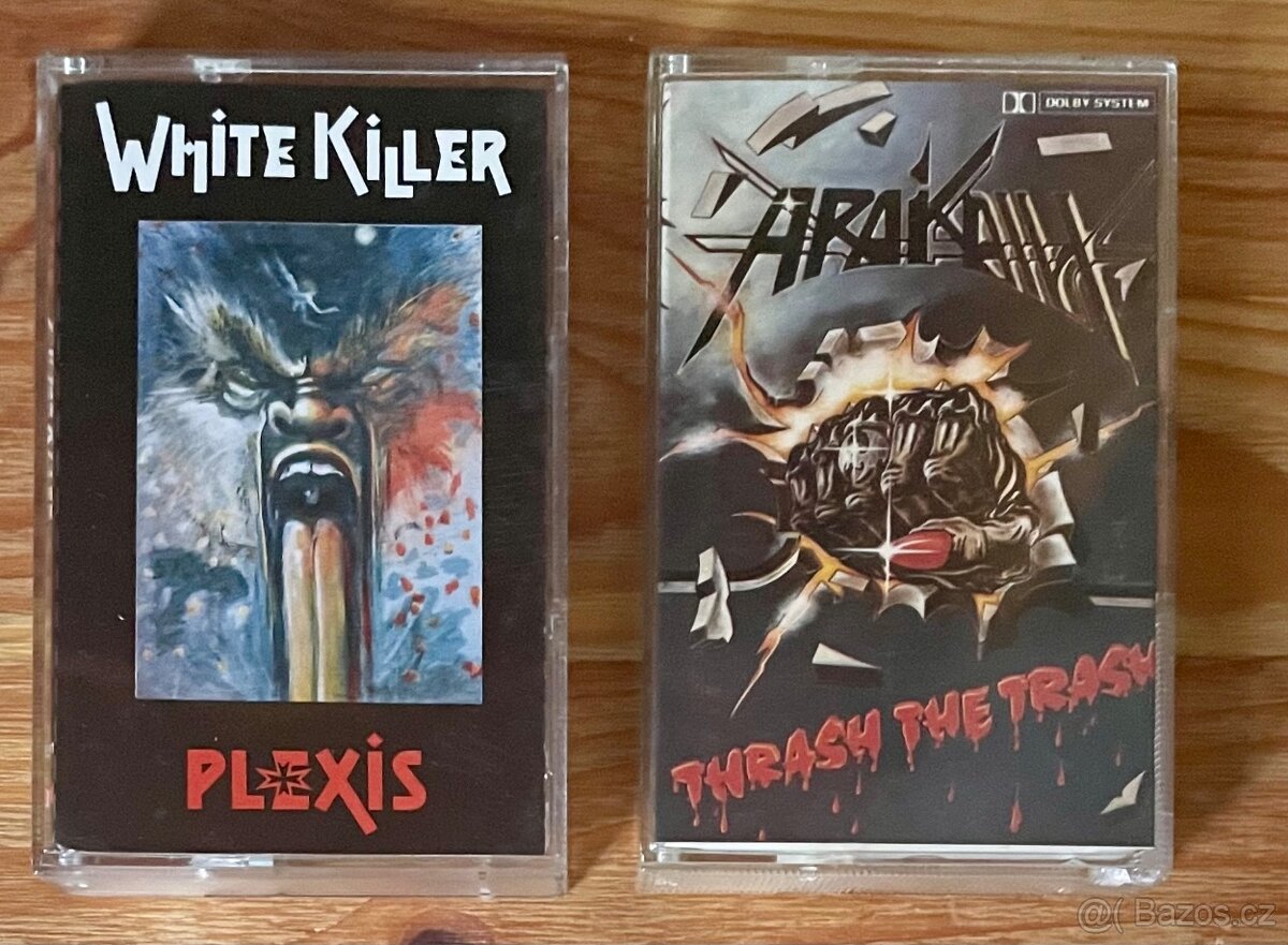 MC kazeta Arakain, Plexis