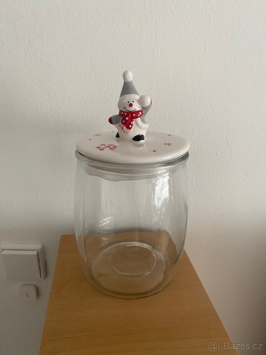 Vánoční dekorace do červena