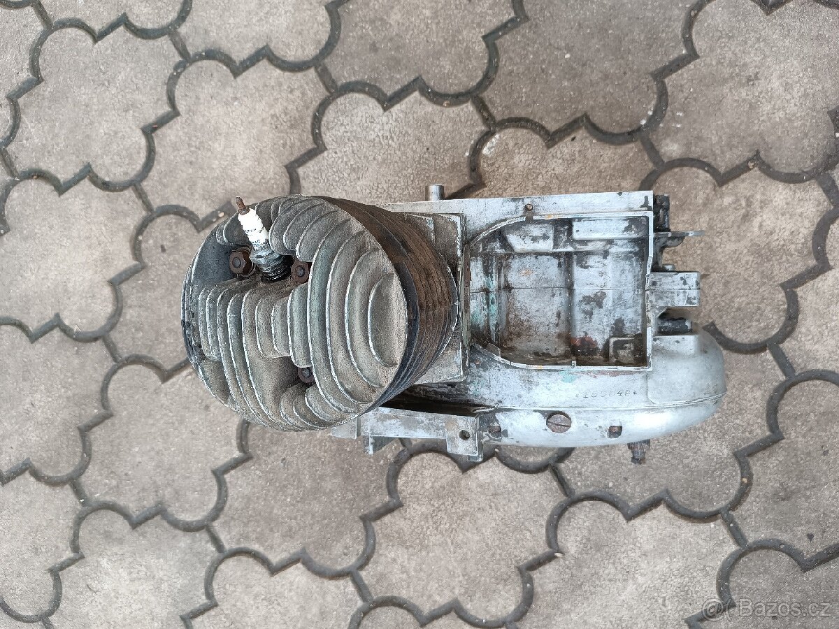 Motor skútr ČZ 175 501