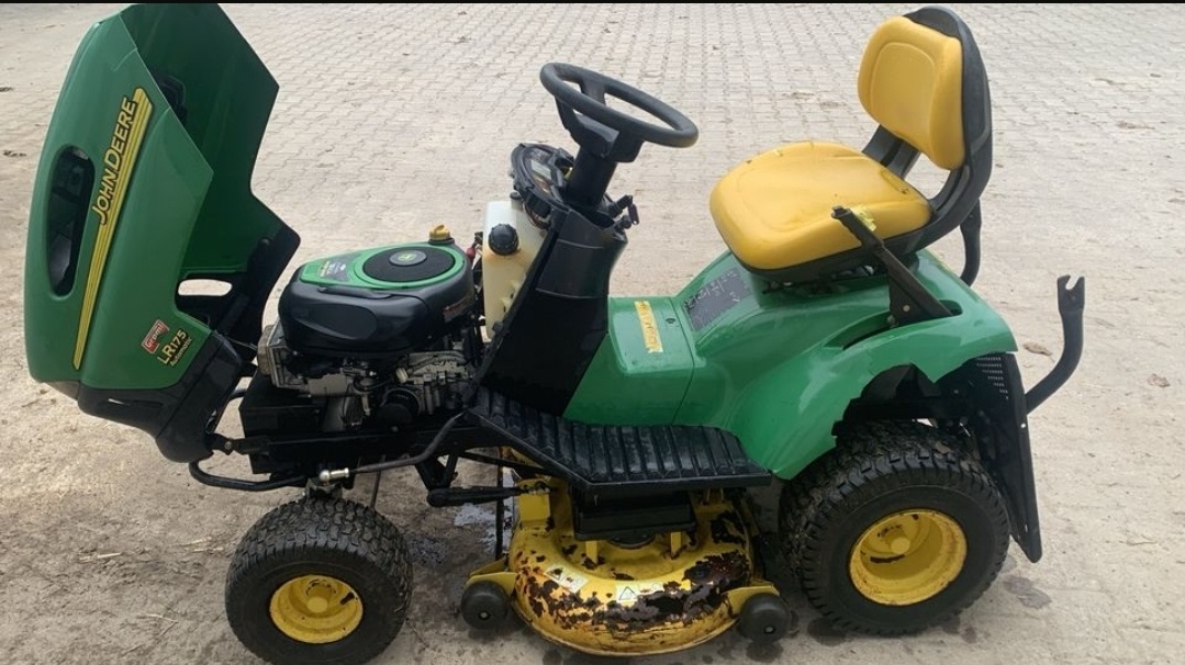 John deere Trakturek Sekacka