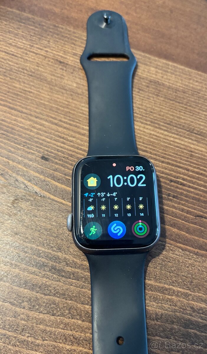Apple Watch 4 Space Grey - 44mm