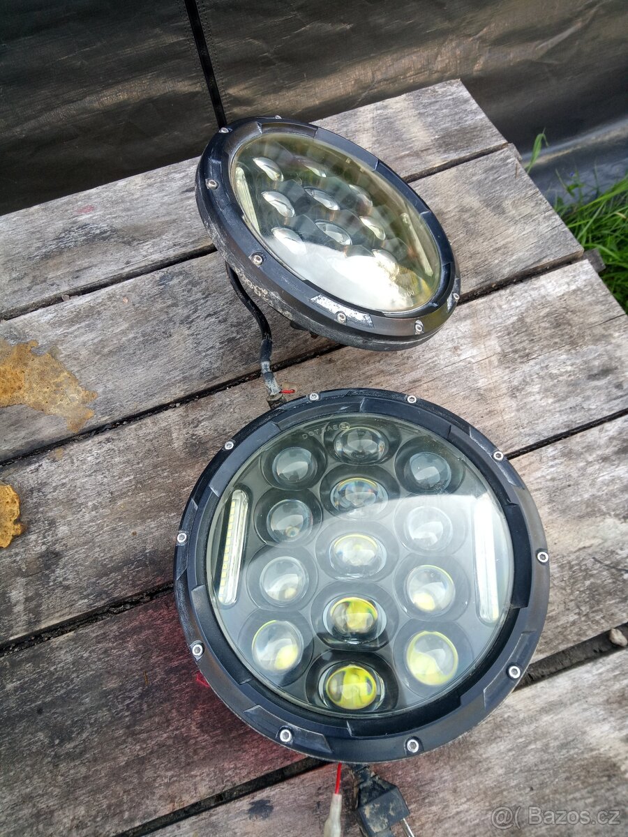 Led světlomety 12V, 7 palců