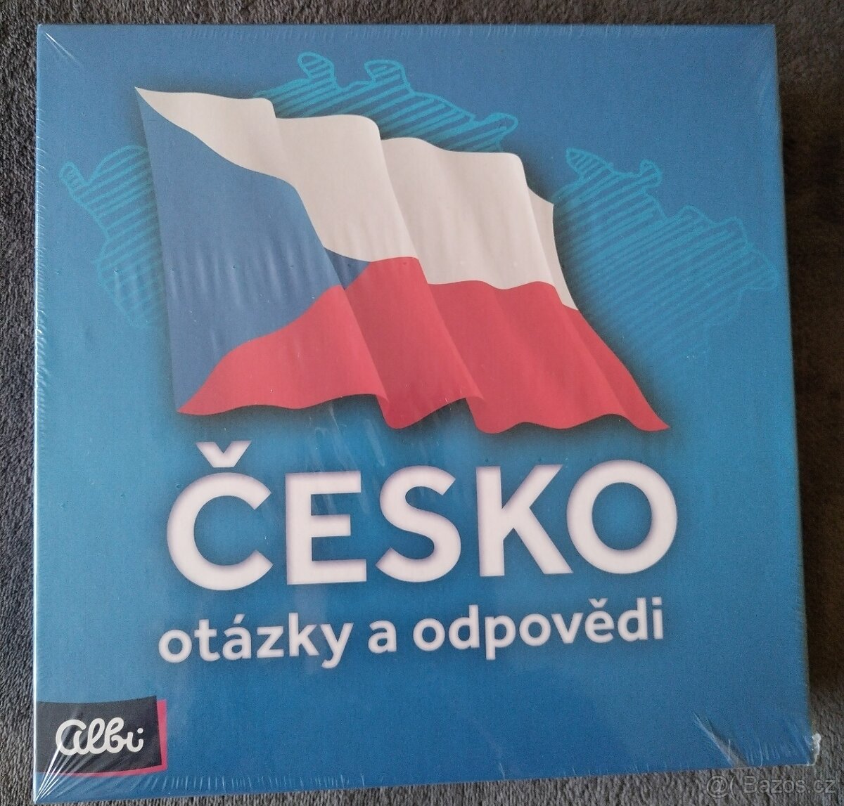 Společenská hra ČESKO OTÁZKY A ODPOVĚDI - nová, nerozbalená