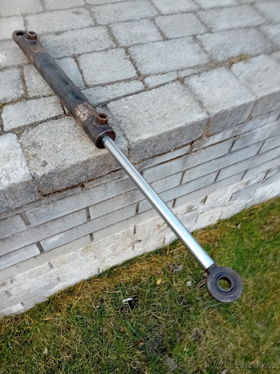 Hydraul. válec