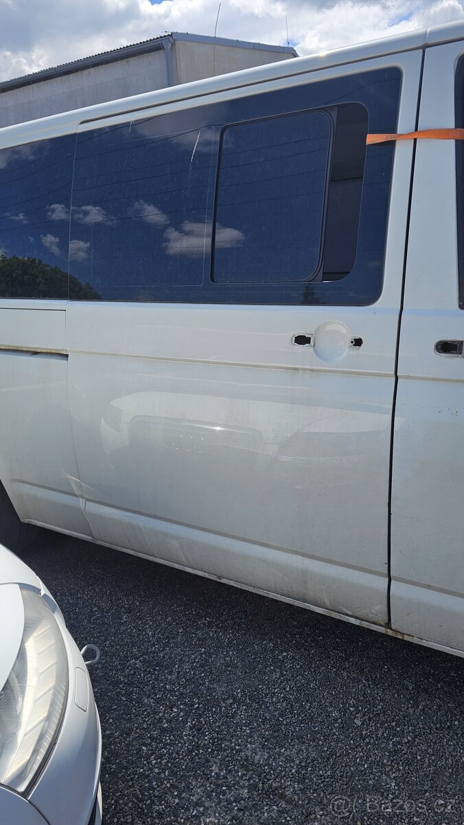 ŠOUPAČKY VW TRANSPORTER T5