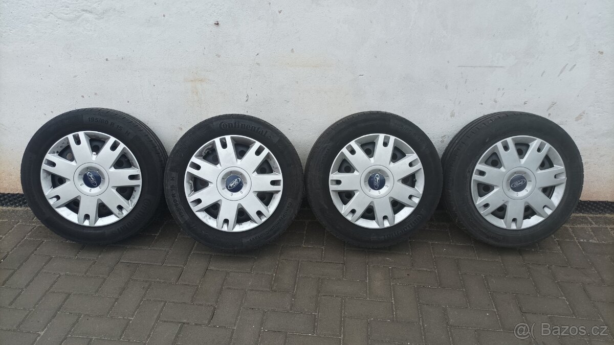 sada kol na Ford Fusion pneu 195/60/R15