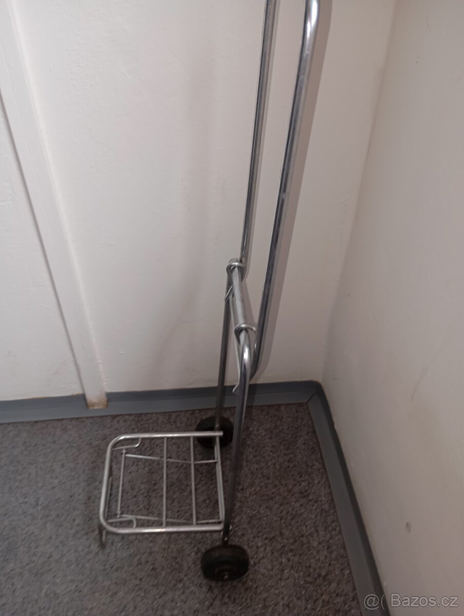 Vozík na kufr, skládací
