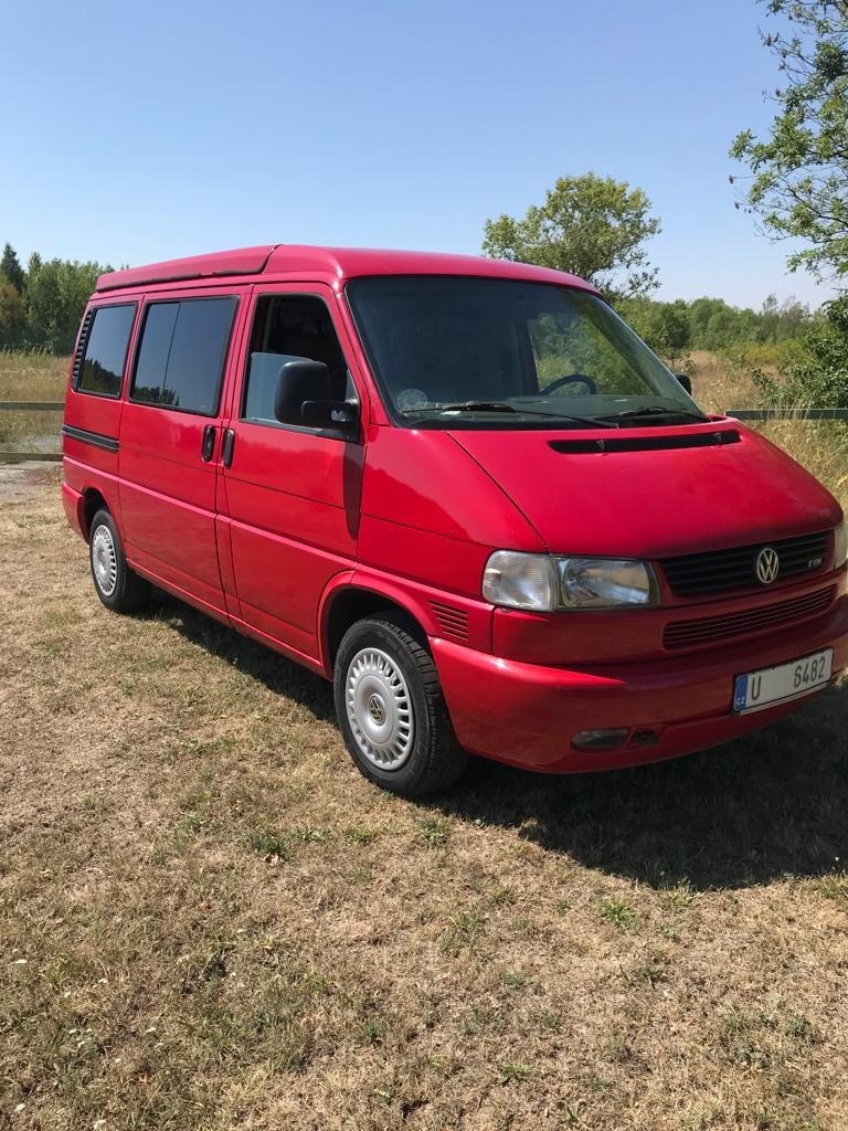 VOLKSWAGEN MULTIVAN 2.5 TDI 75 KW