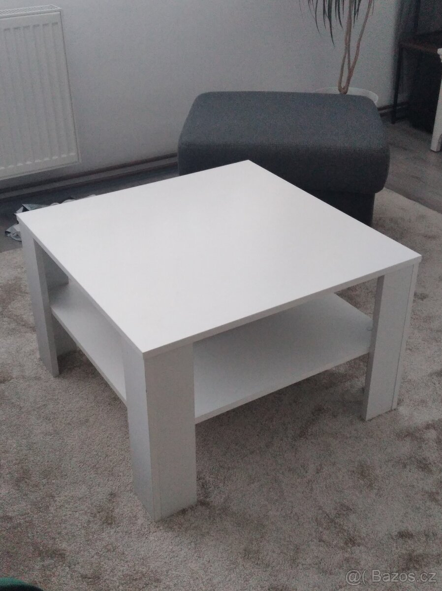 Konferenční stolek