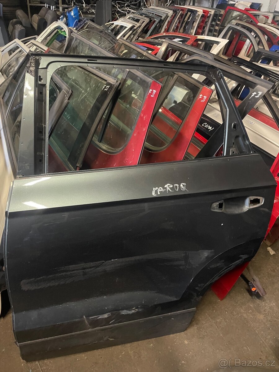 Škoda karoq dveře zadní