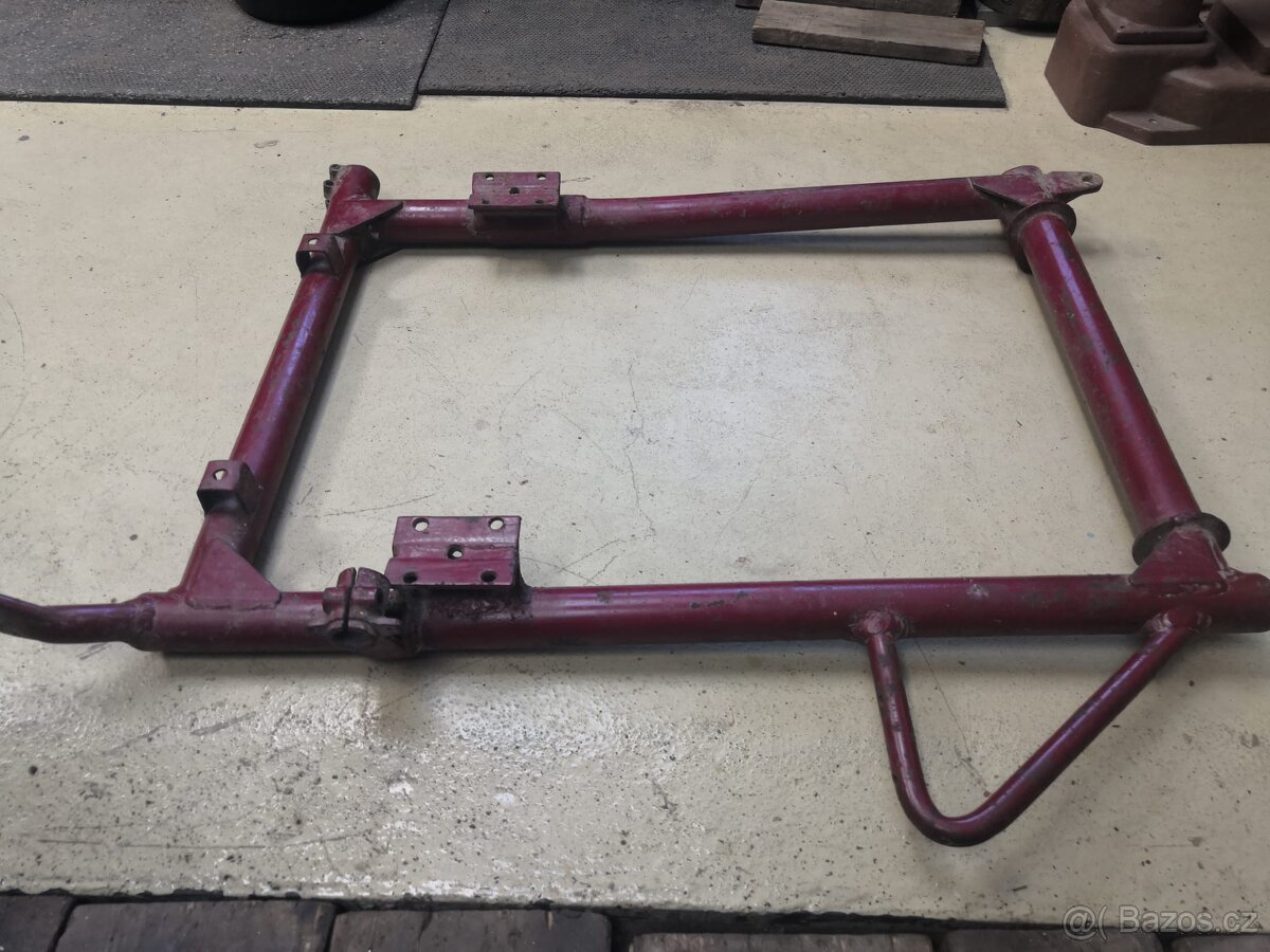 M72