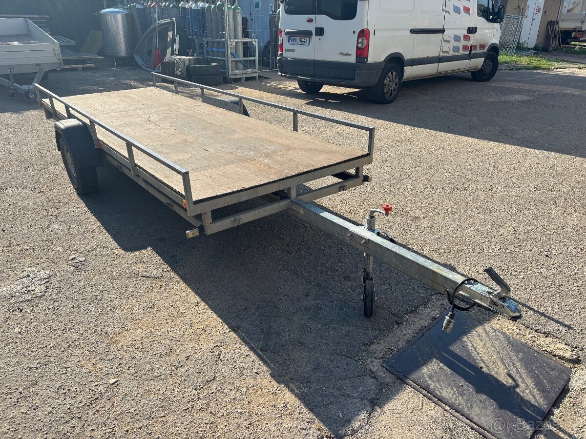 Přívěsný vozík za auto, do 750kg, plato 400 x 138