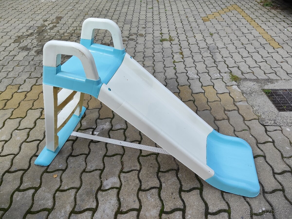 Dětská skluzavka Doloni