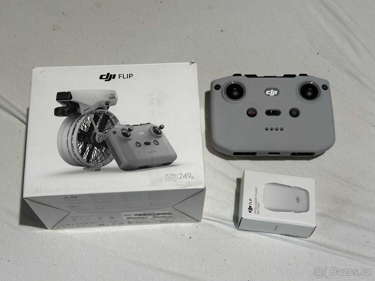 DJI FLIP - dvě baterie, ovladač