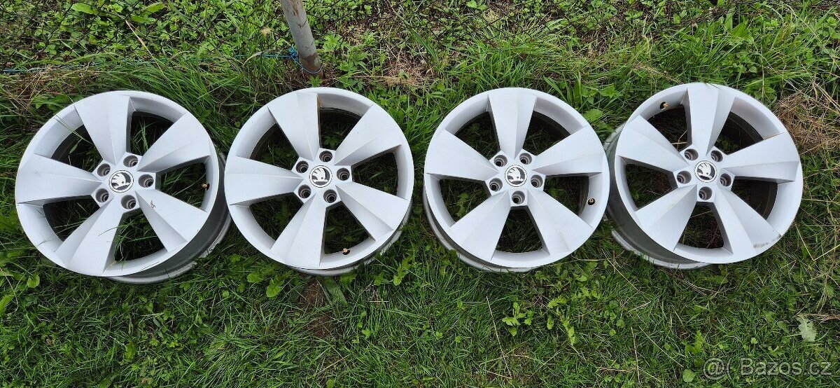 Alu kola originál Škoda 5x112 6,5x17 ET38 565 601 025 J