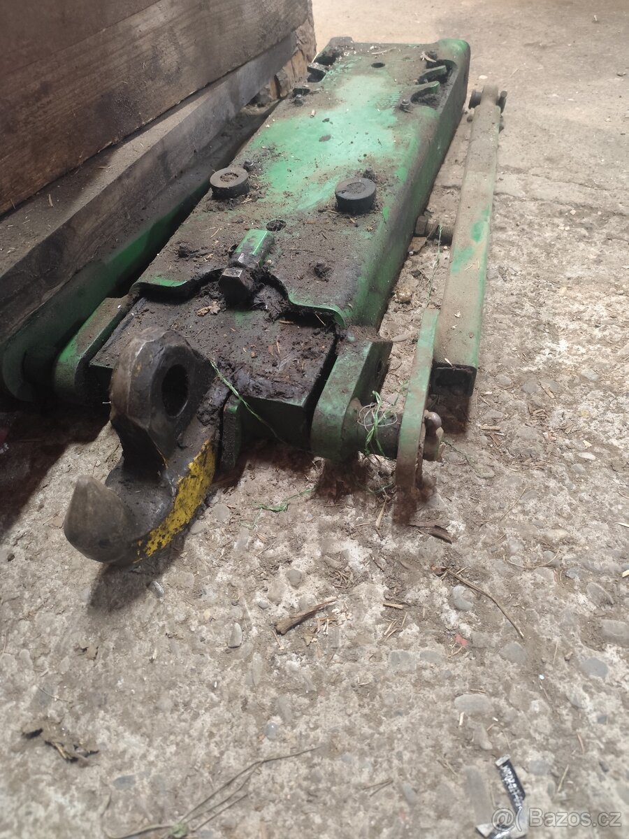Prodám  agrohak  na John Deere 6120R