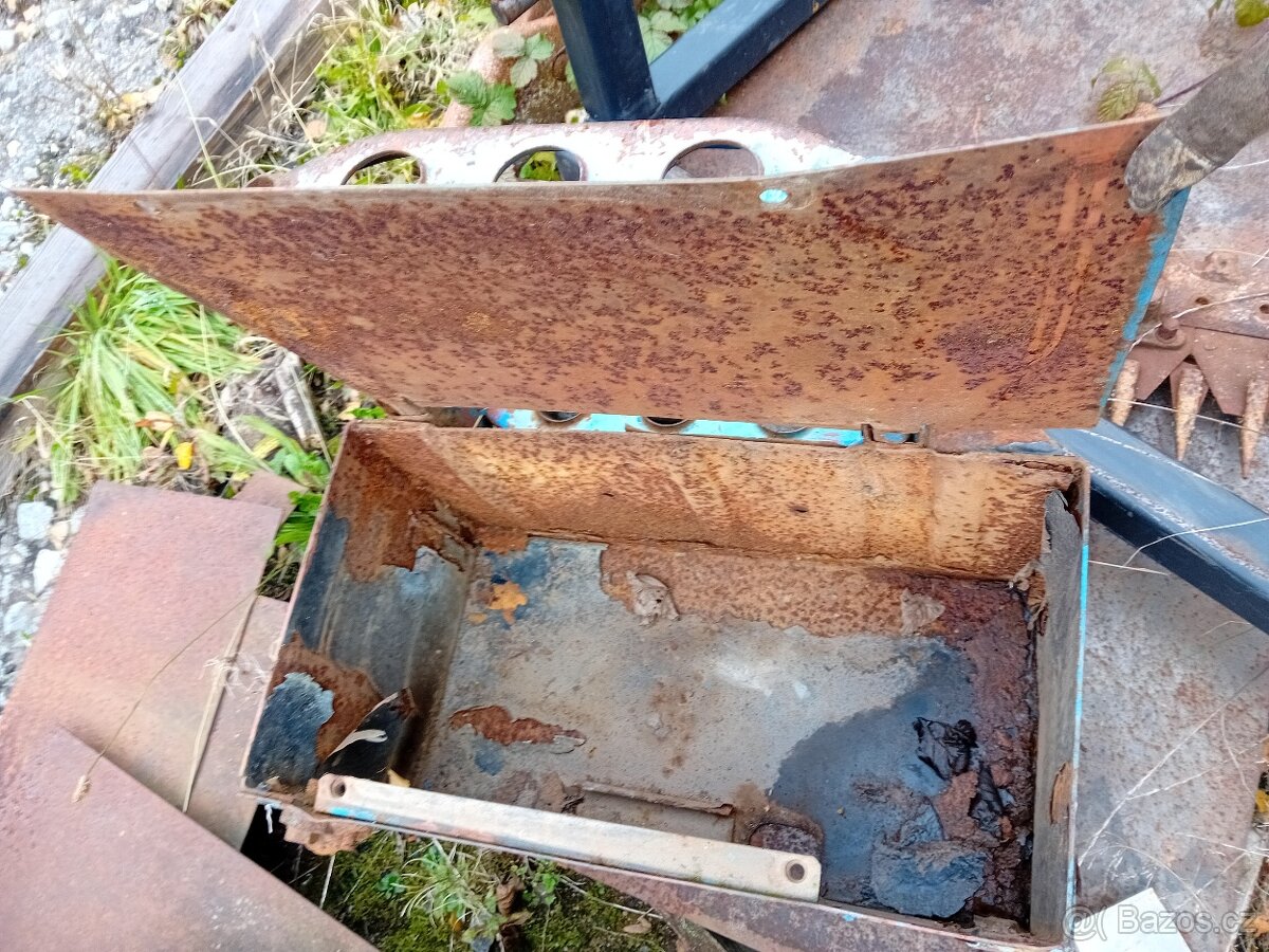 Zetor Crystal kastík