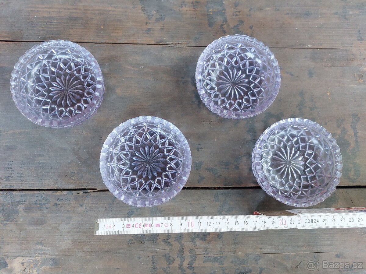 Brousene sklo - fialove misky - 4 kusy