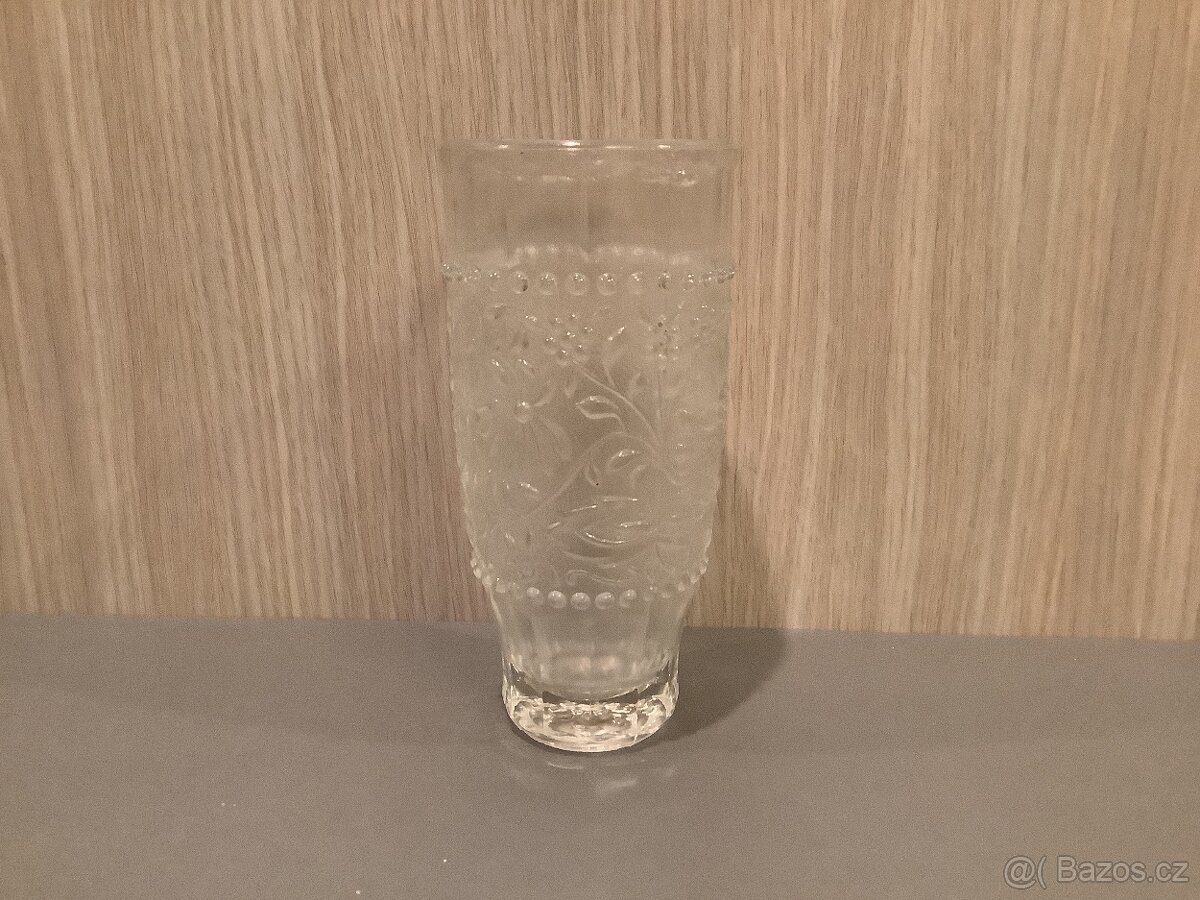 Vázička - cibulákový vzor P. Pánek.