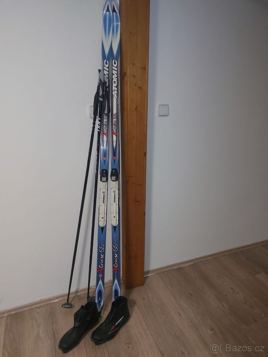 Běžky set lyže boty hole