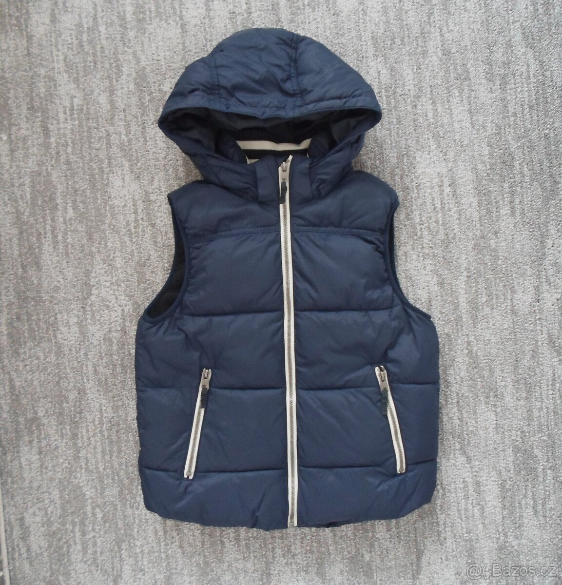 Modrá zateplená vesta vestička H&M - 146, 152, 158
