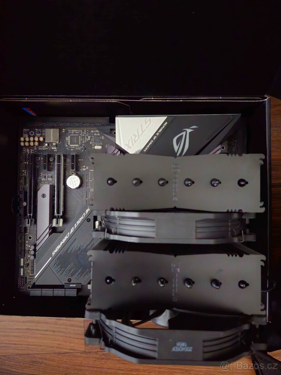 Herní základní deska s cpu, ram a chlazením