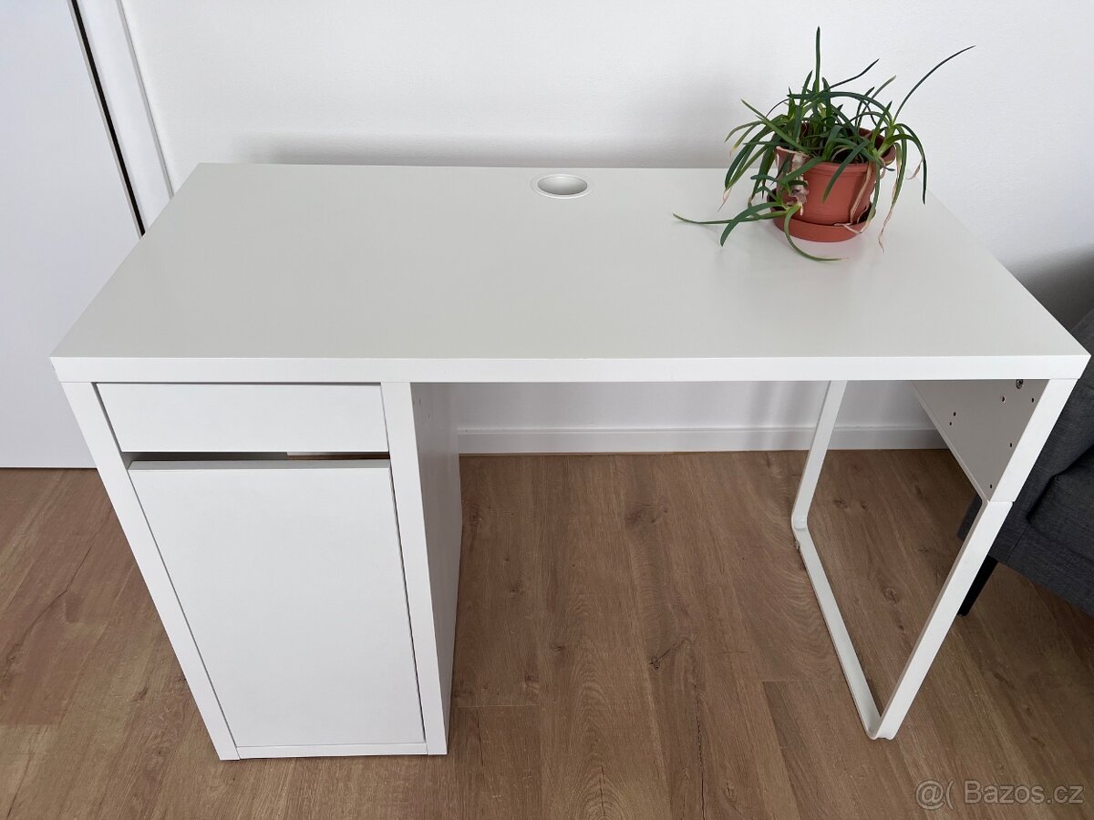 predam stol IKEA MICKE