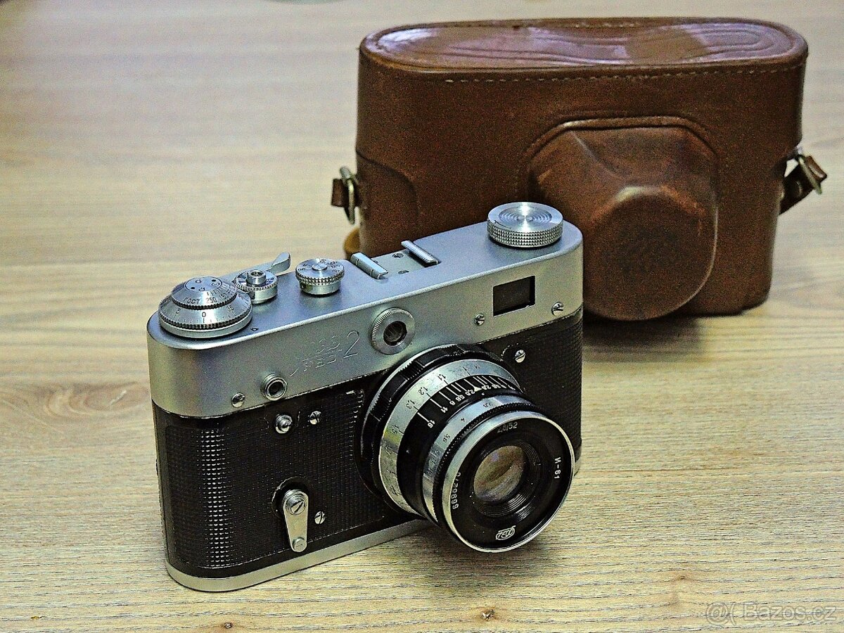 Dálkoměrný FED 2 + Industar I-61 (2.8/52 mm) - r. 1955
