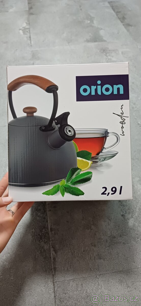 Čajník/rychlovarná konvice na indukci