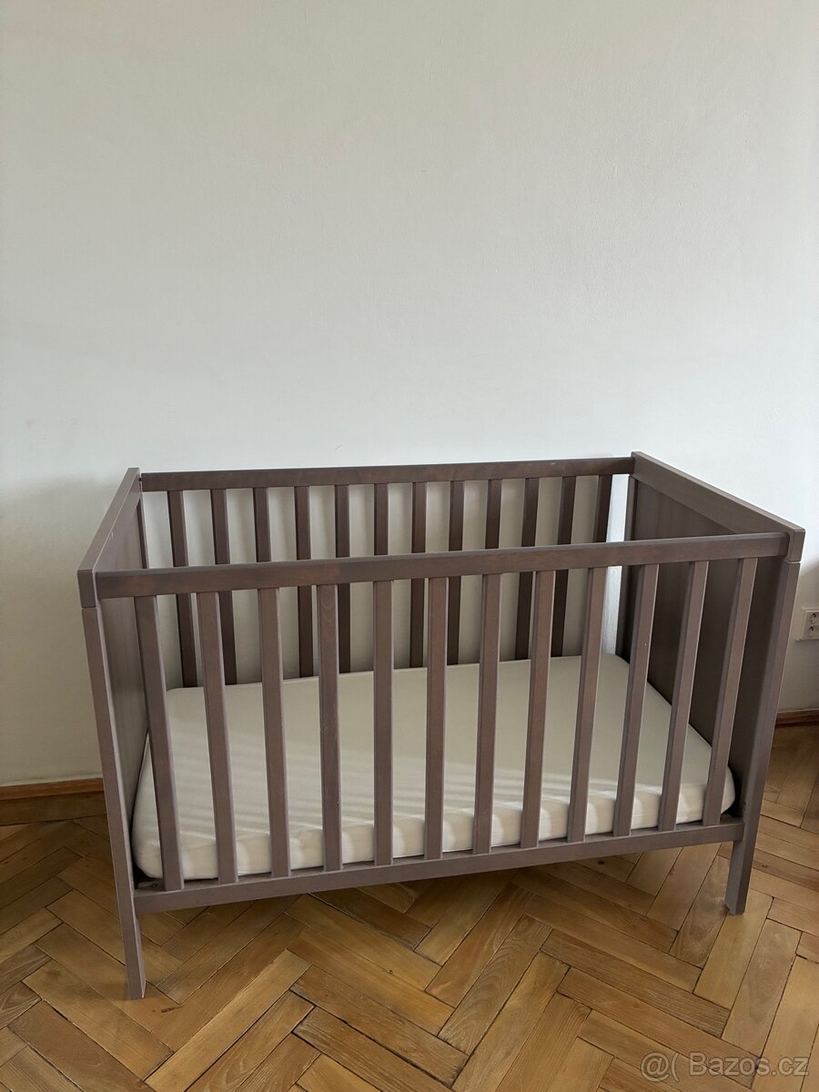 dětská postýlka IKEA SUNDVIK