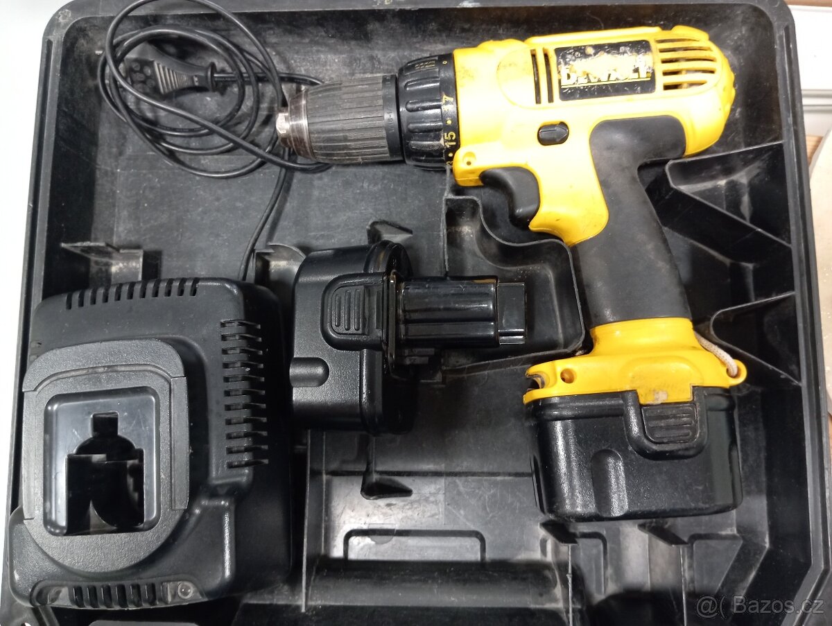 DeWALT Aku vrtačka