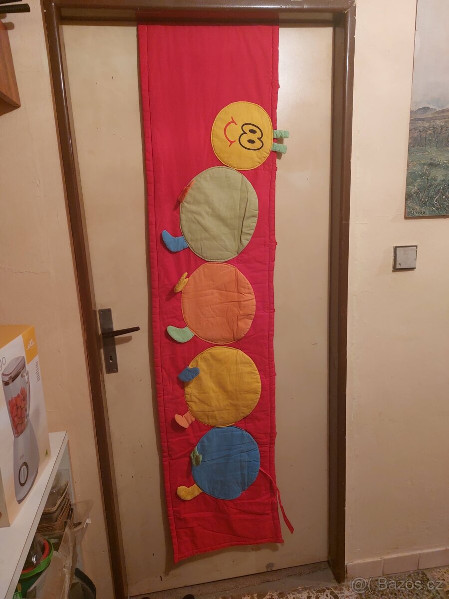 Textilní mantinel do dětské postýlky, rozměr 182x41cm