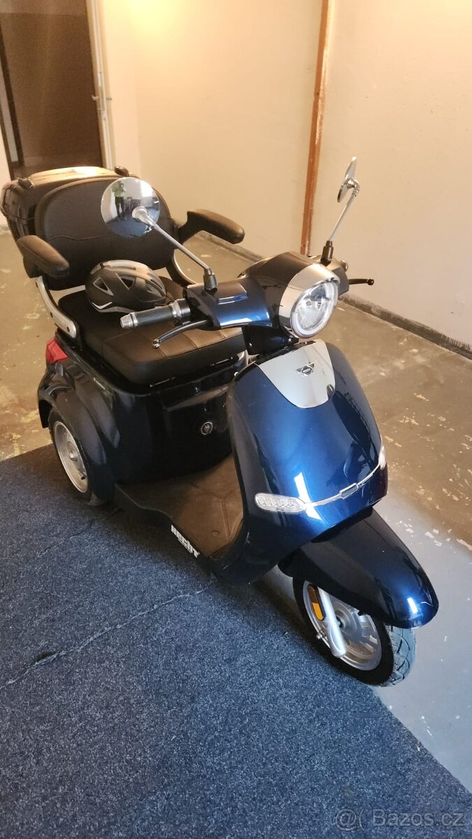 Prodám elektro skútr HECHT citis Blue Max