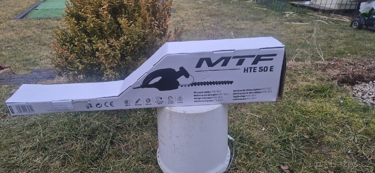 Plotové nůžky