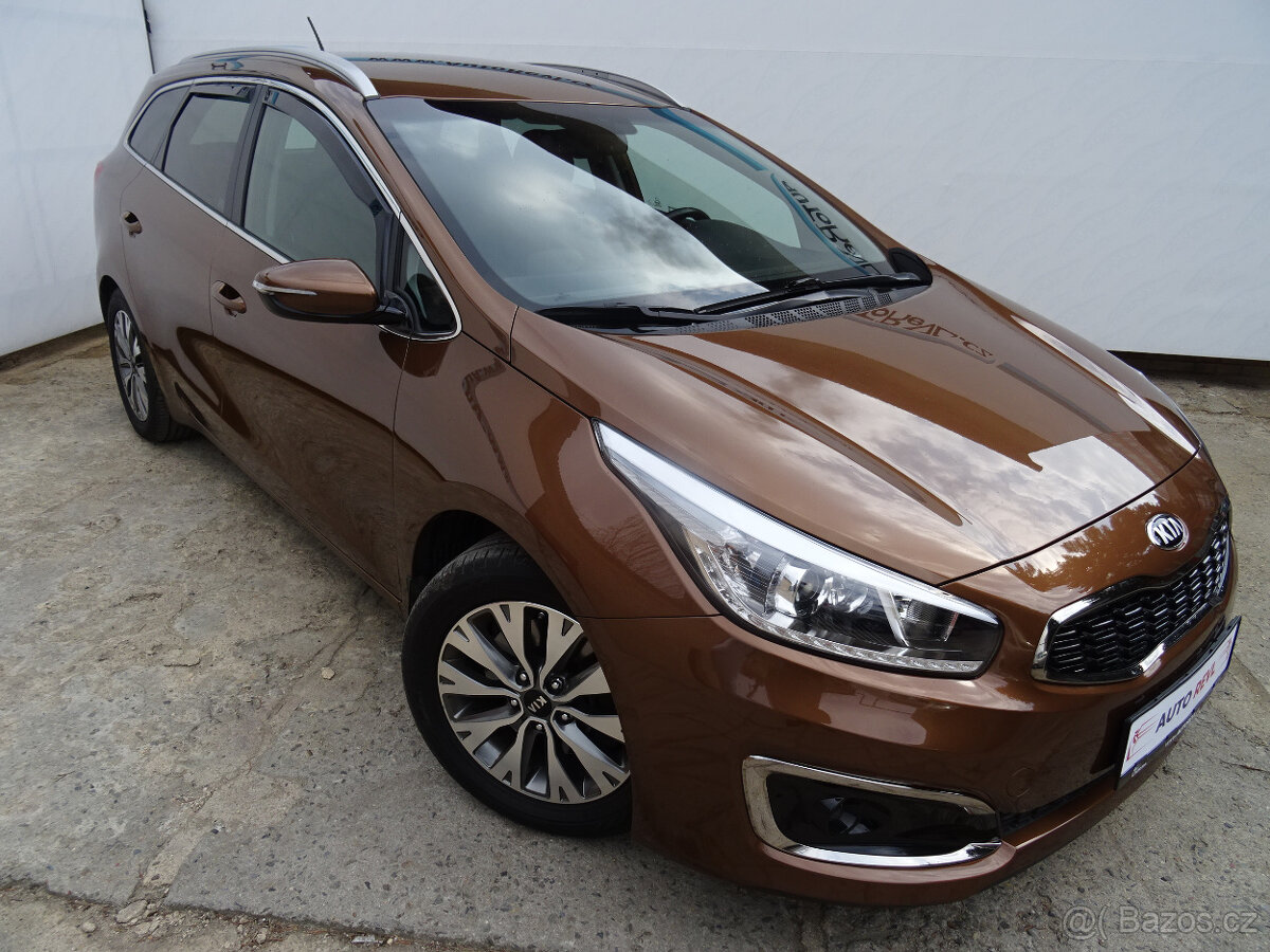 Kia Ceed 1.6GDi,99kW,1majČR,S.kniha,aut.klima,tažné,ESP,HSA