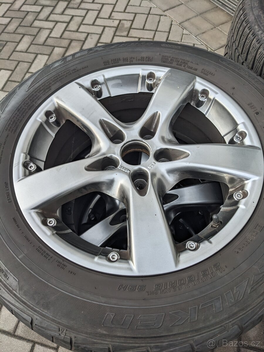 Ford 215/60 R16
