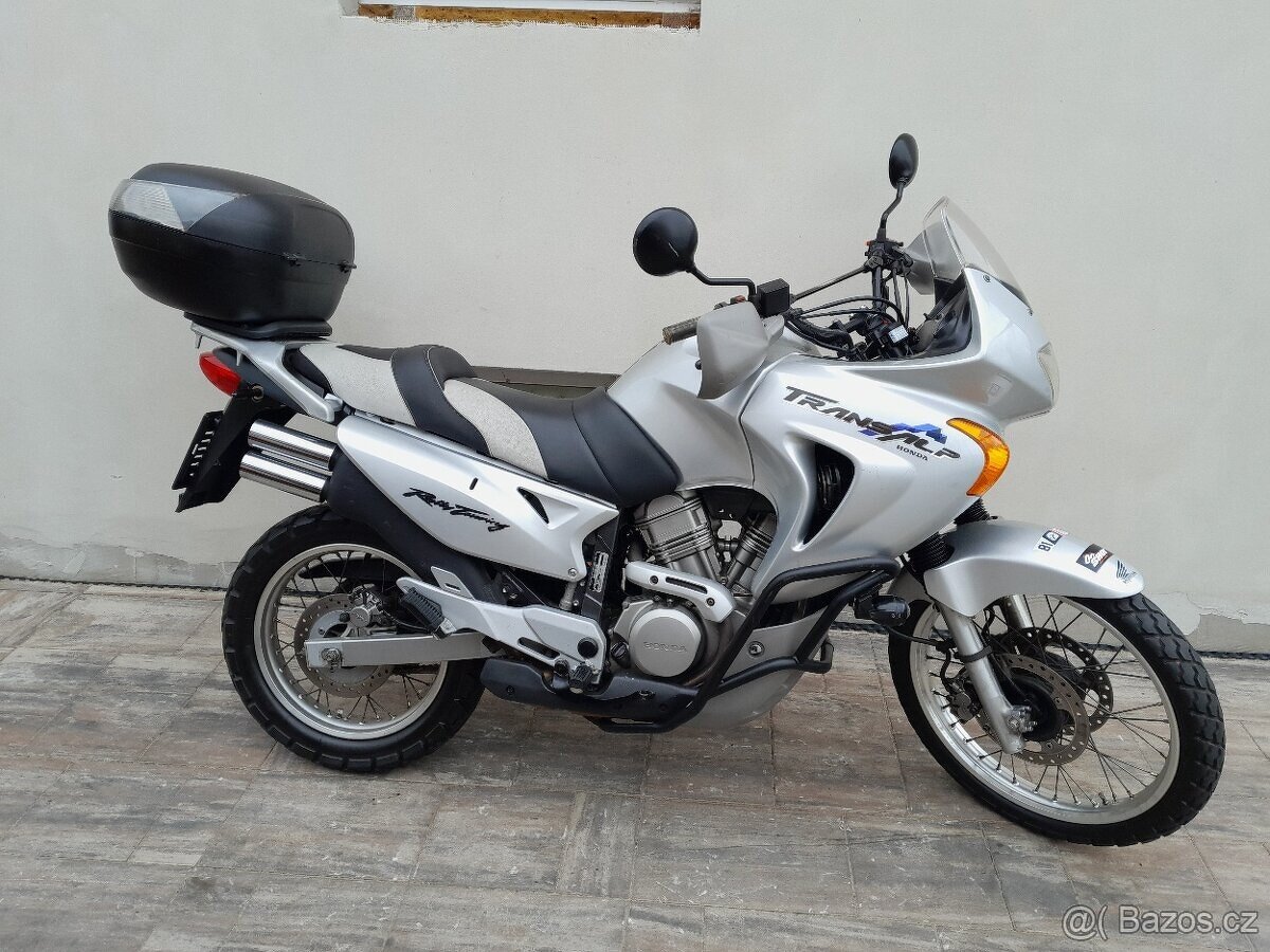 Honda XL 650 Transalp, 2001,pěkný stav,po servisu