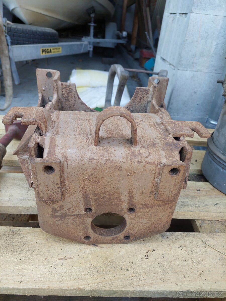 konzole zetor